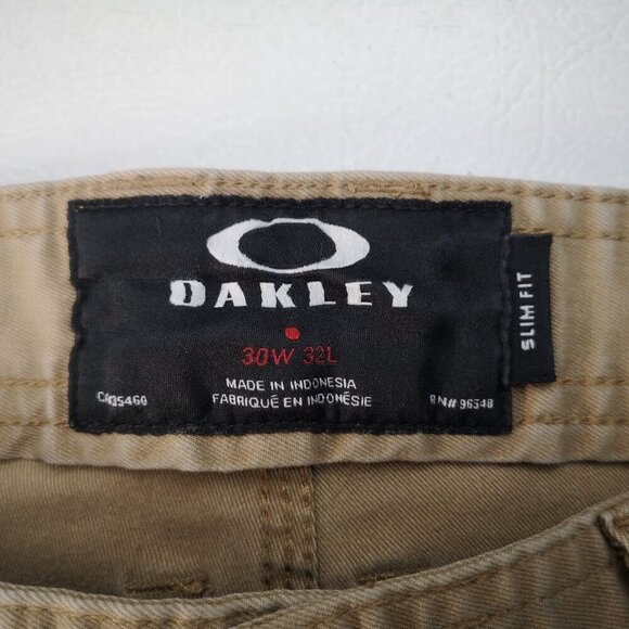 Oakley Slim Fit Men's Size 30/32 Tan Zipper & Button Closure Casual Pants - Picture 3 of 15